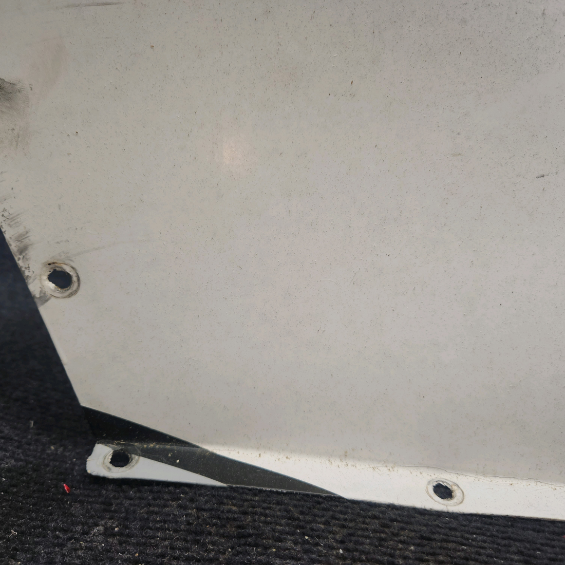 Used aircraft parts for sale, 78913-003 Piper PA32RT-300 AFT Dorsal Fin Saddle