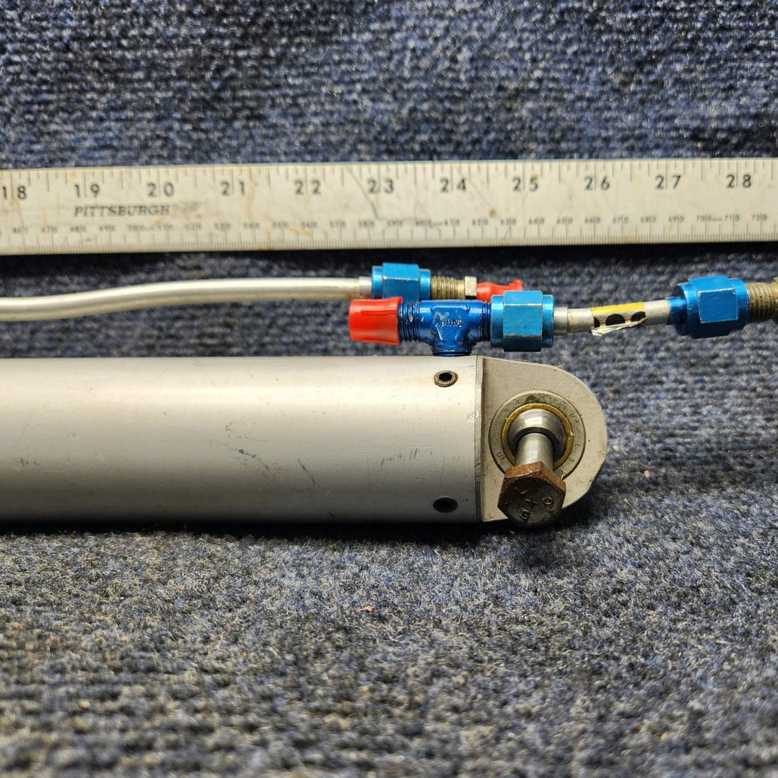 Used aircraft parts for sale, 69-380060-1 Beechcraft A24R Actuator Hydraulic Retract MGL