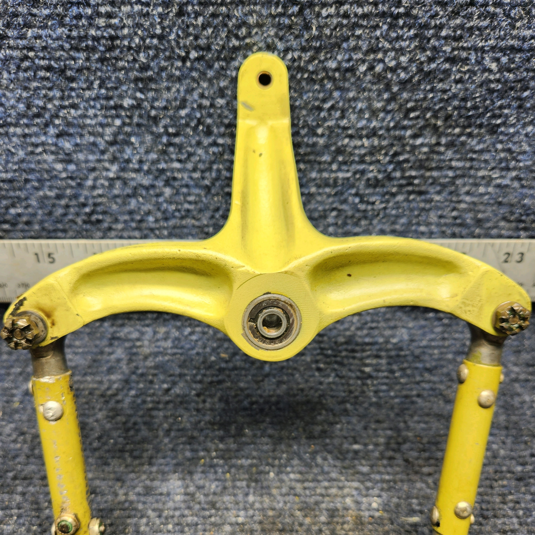 Used aircraft parts for sale, 002-410039-7 Beechcraft F33A RUDDER CONTROL BELLCRANK RH W RODS