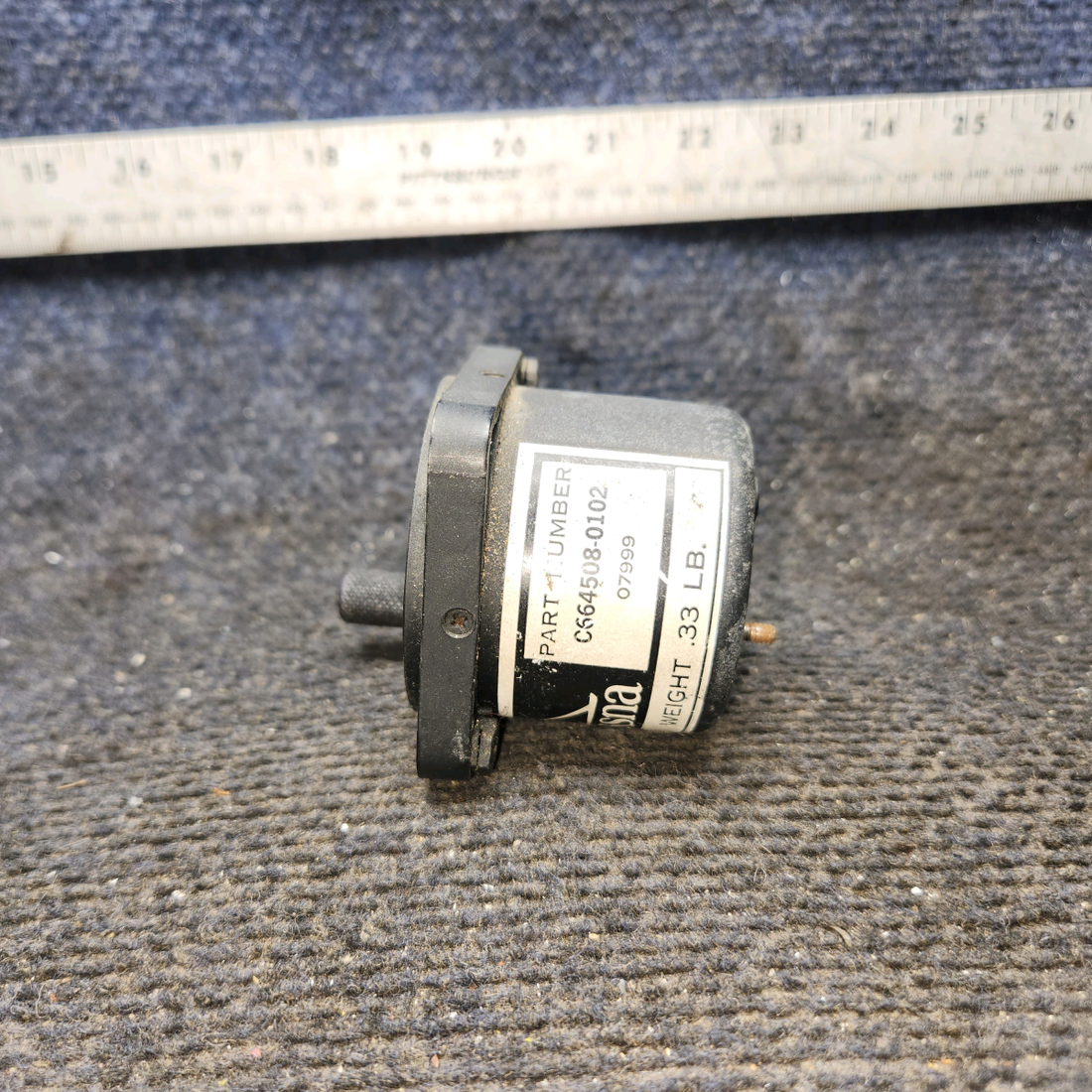 Used aircraft parts for sale, C664508-0102 cessna 150G Electric Clock – 14V