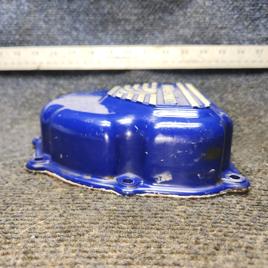 Used aircraft parts for sale, 625615 Continental O-470 Cessna 182G Valve Cover Assembly