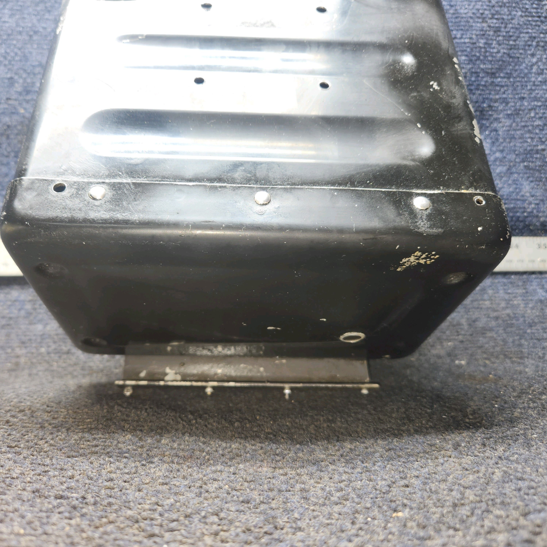 Used aircraft parts for sale, 0413307-18, 0413307-21 Cessna 172E Battery Box Assembly with Lid