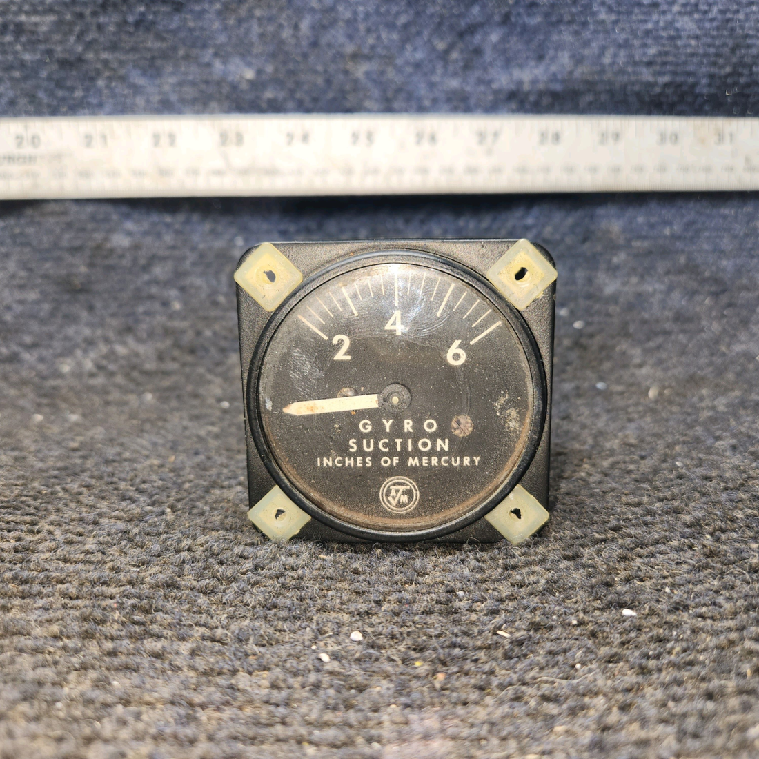 Used aircraft parts for sale, 1G3-4 Airborne MFG Piper PA-28-140 Suction Gauge Indicator