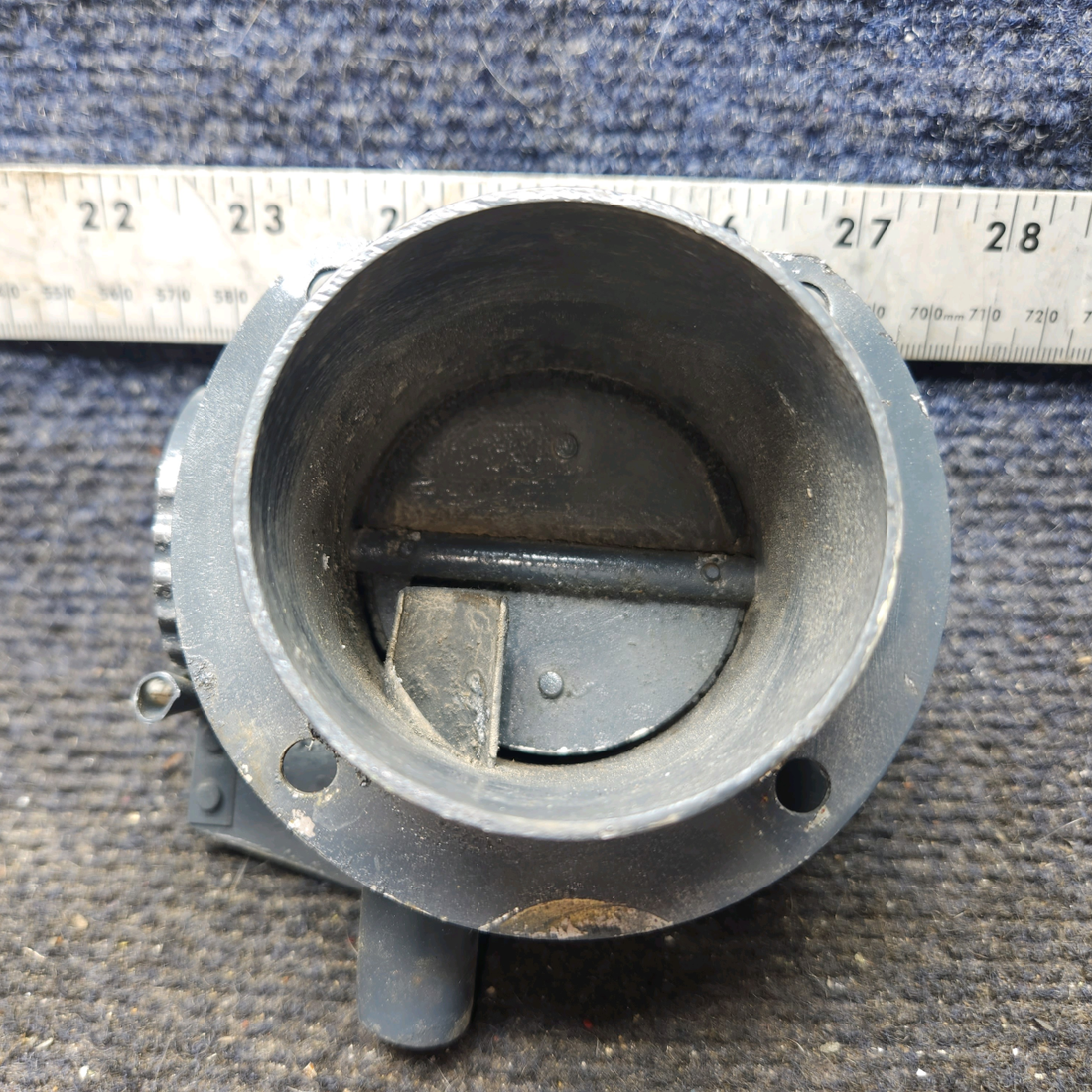 Used aircraft parts for sale, 68671-000 piper PA-28-181 Air Vent Valve Assembly