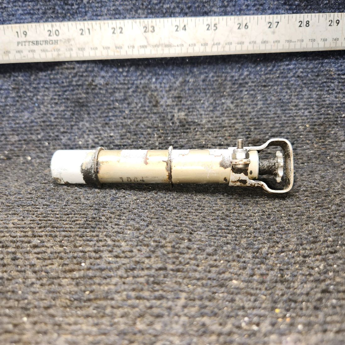 Used aircraft parts for sale, 0310293-2 Cessna 172E Elevator Trim Tab Actuator with Guard & Clamps No road.