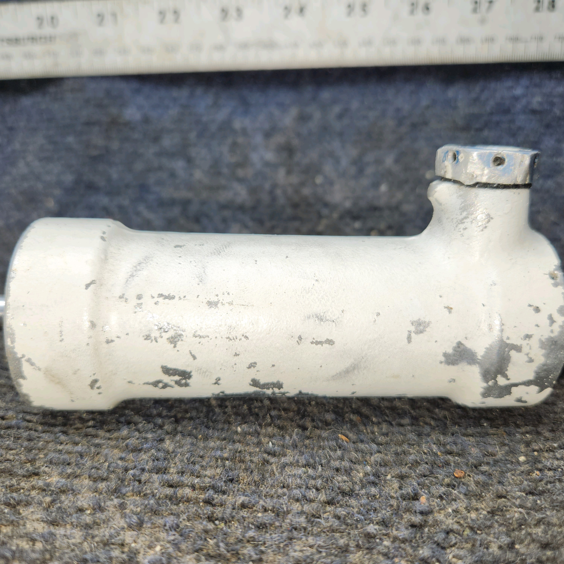 Used aircraft parts for sale, 0842400-10 Cessna 172 Shimmy Dampener Assembly