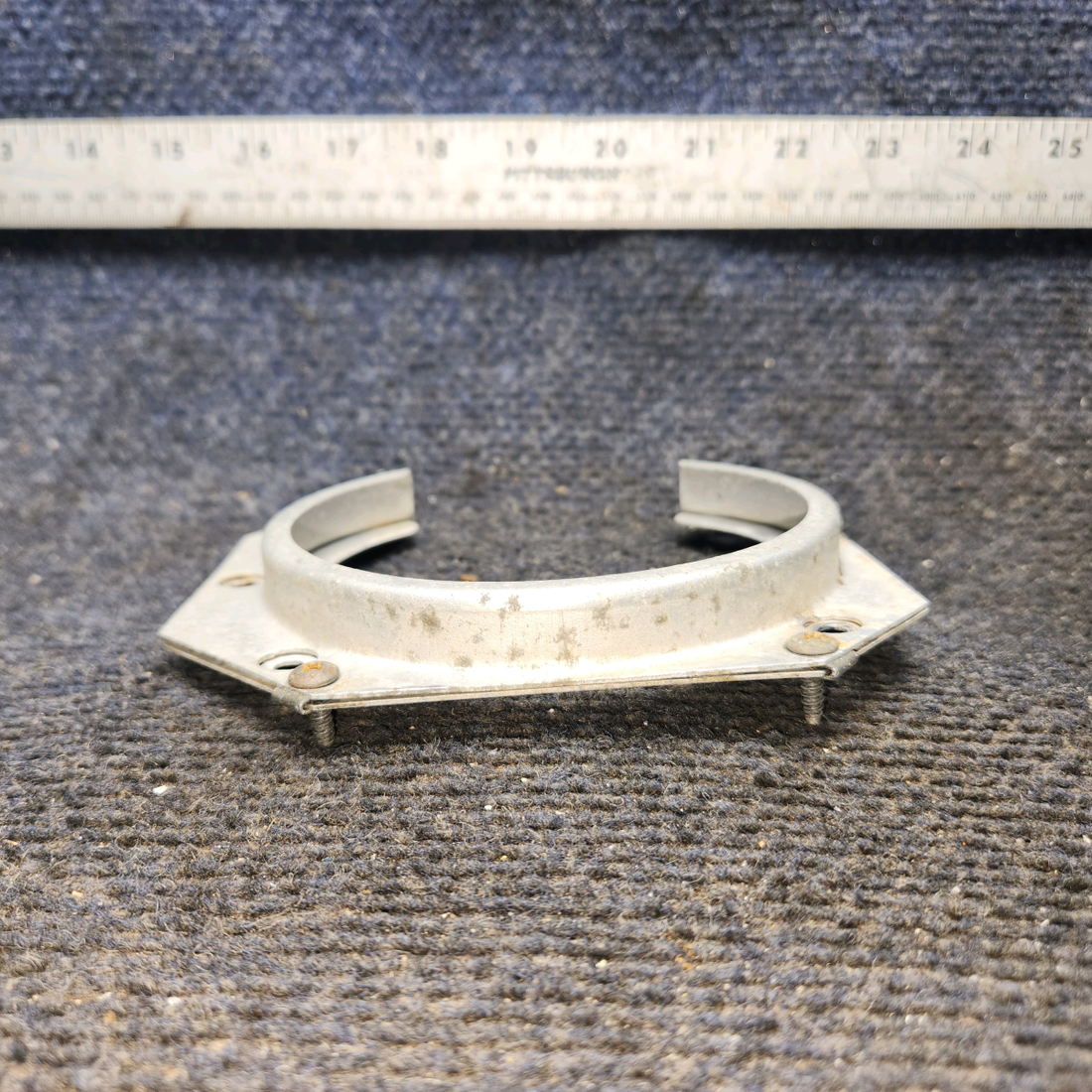 Used aircraft parts for sale, 0423542-6 Cessna 172E Landing Light Bracket Assembly