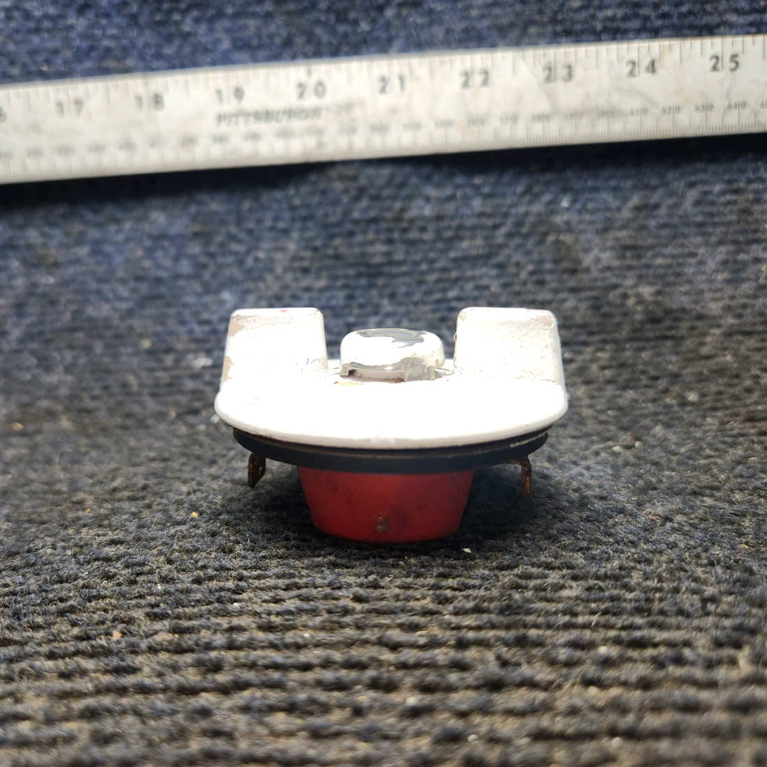 Used aircraft parts for sale, 0311360-4 cessna 150G Fuel Tank Cap Assembly