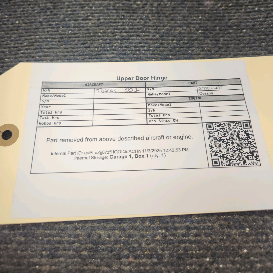 Used aircraft parts for sale, 0711037-497 Cessna Upper Door Hinge