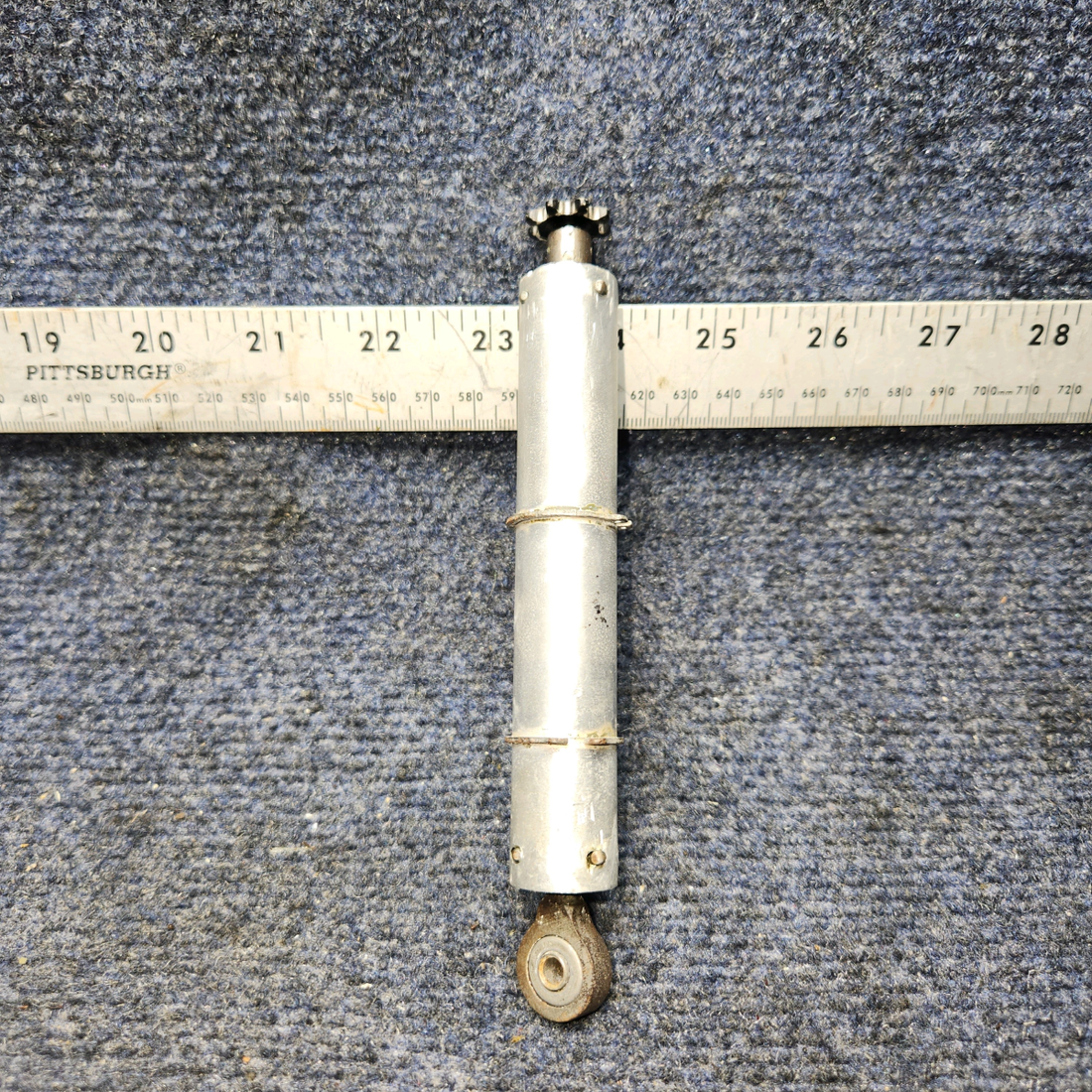 Used aircraft parts for sale, 1260074-1 Cessna 172RG Trim Tab Actuator Assy