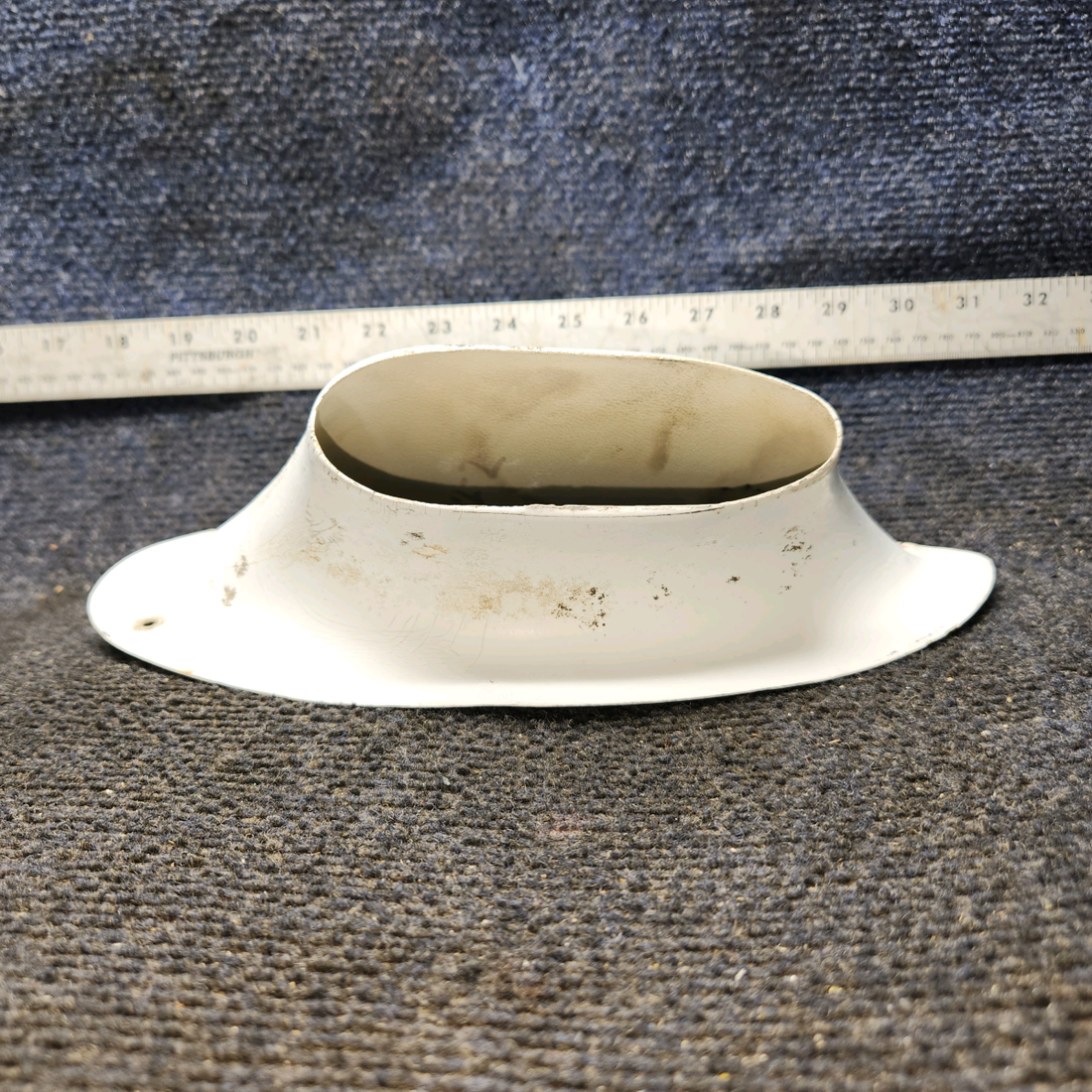 Used aircraft parts for sale, 0522150-2 Cessna 172F Lower Wing Strut Fairing - RH