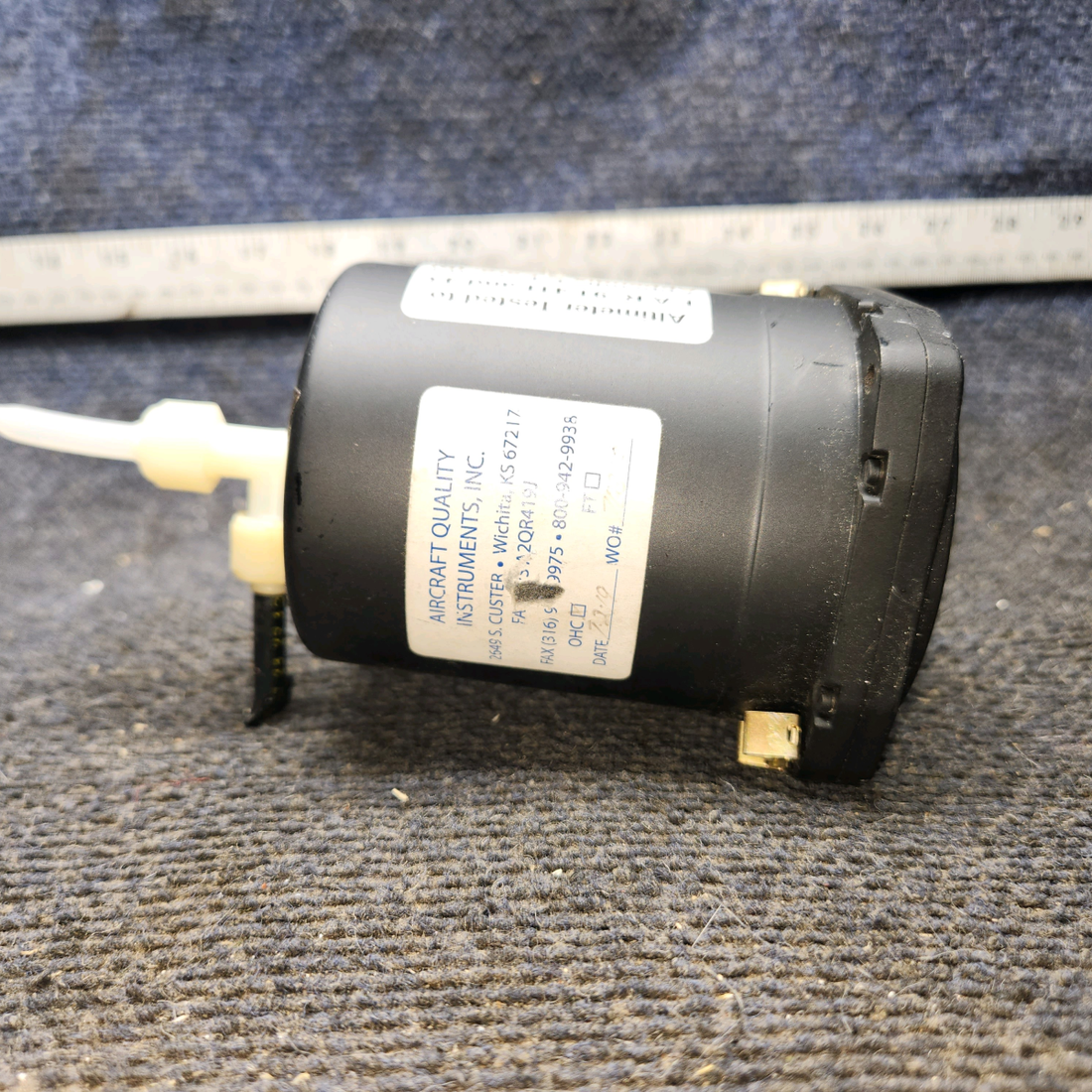 Used aircraft parts for sale, 5934P-1 United Instruments cessna 172N Altimeter Indicator (Code: A.56)