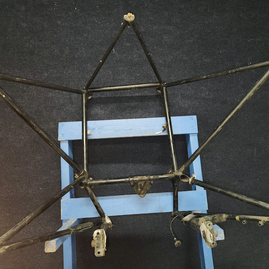 Used aircraft parts for sale, 21497-000 PIPER PA-24-250 Engine Mount Assembly