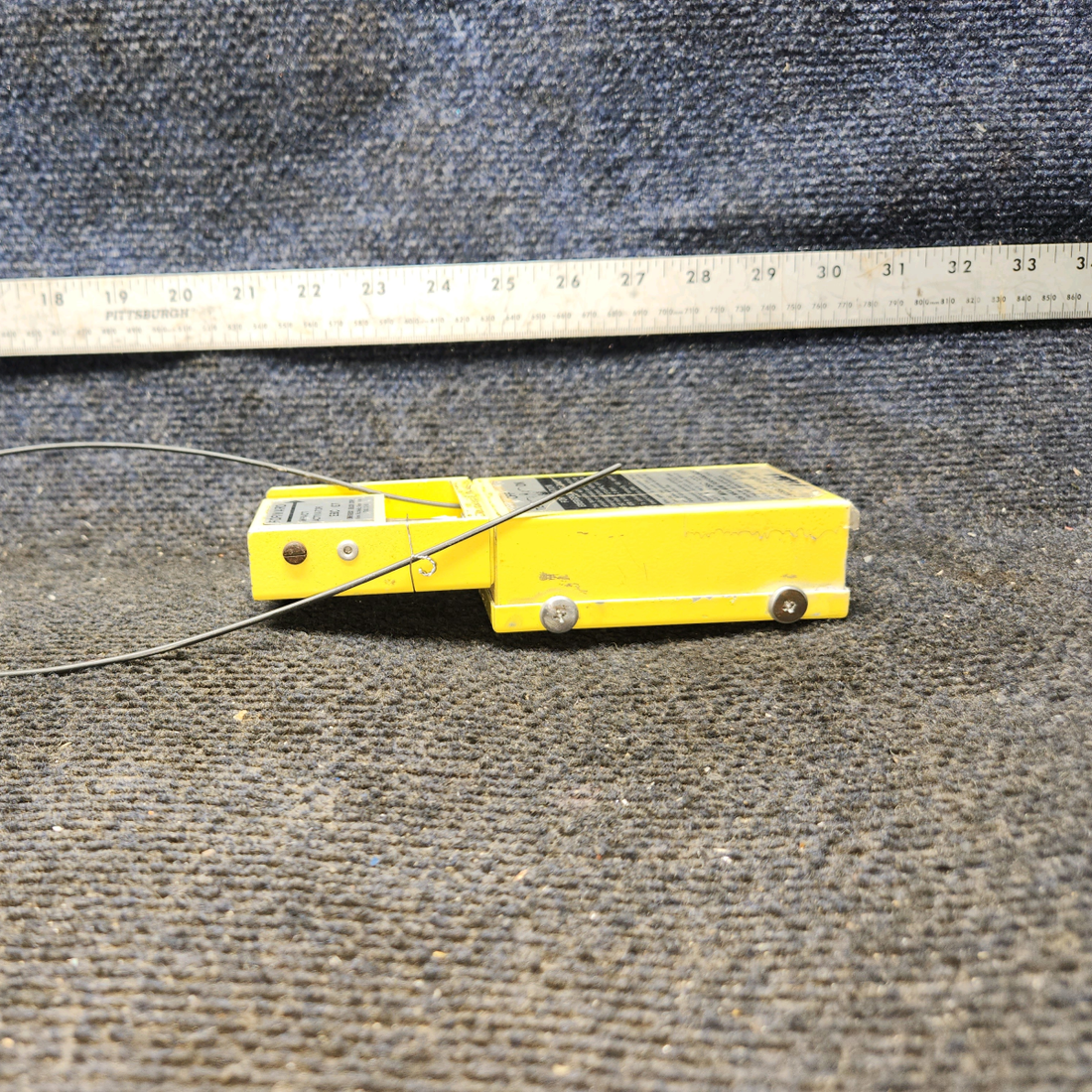 Used aircraft parts for sale, EBC-102A Emergency Beacon Corp Beechcraft 35-33 Emergency Locator Beacon