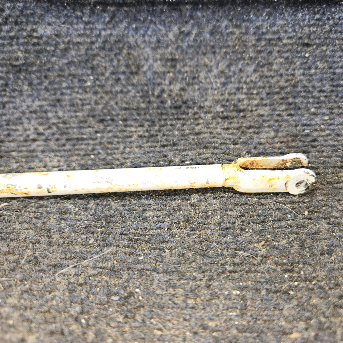 Used aircraft parts for sale, 0432163-3 cessna 150G Elevator Trim Actuator Tube Assembly