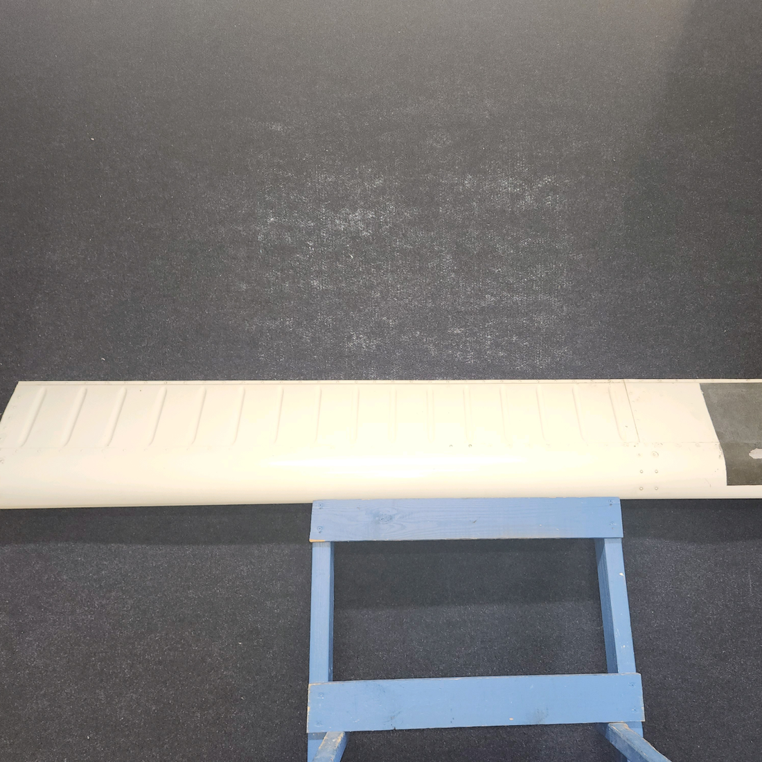 Used aircraft parts for sale, 65590-001 Piper PA28-140 Flap Assembly R/H