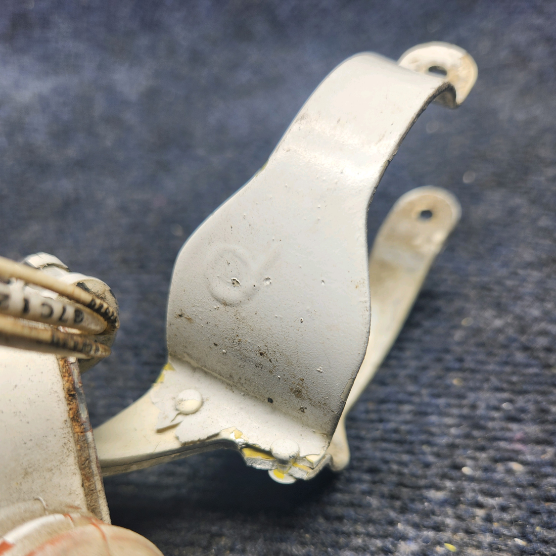 Used aircraft parts for sale, 95-361015-601 Beechcraft F33A LANDING GEAR SAFETY SWITCH ASSY SEE PHOTOS FOR BRAKET DETAILS