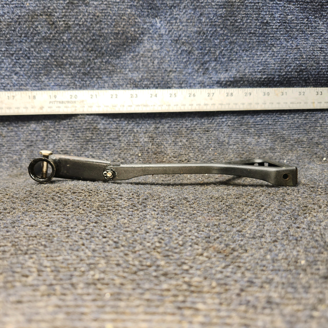 Used aircraft parts for sale, 0411563, 0511336-1 Cessna 172F Rudder Pedal Arm Assembly w/ Link