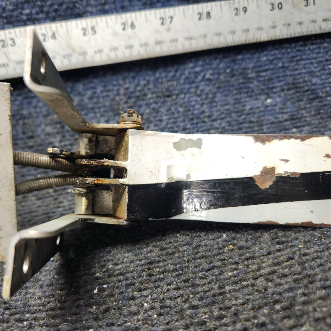 Used aircraft parts for sale, 79515-003 Piper PA32RT-300 Cabin Door Latch Assembly