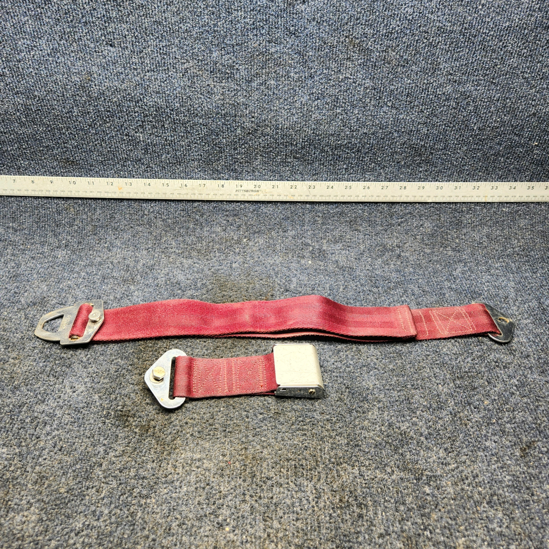 Used aircraft parts for sale, PS50039-4-3A Piper PA32RT-300 SEAT BELT ASSY CENTER