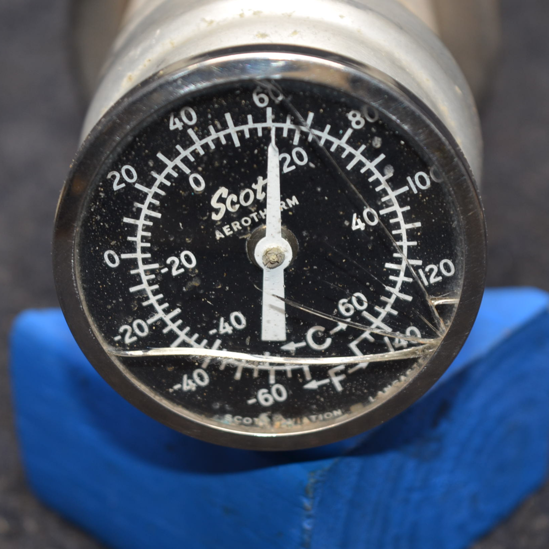Used aircraft parts for sale, 0411078-2 Cessna C175 OUTSIDE TEMP INDICATOR W/ VENT TUBE "GLASS BROKE"