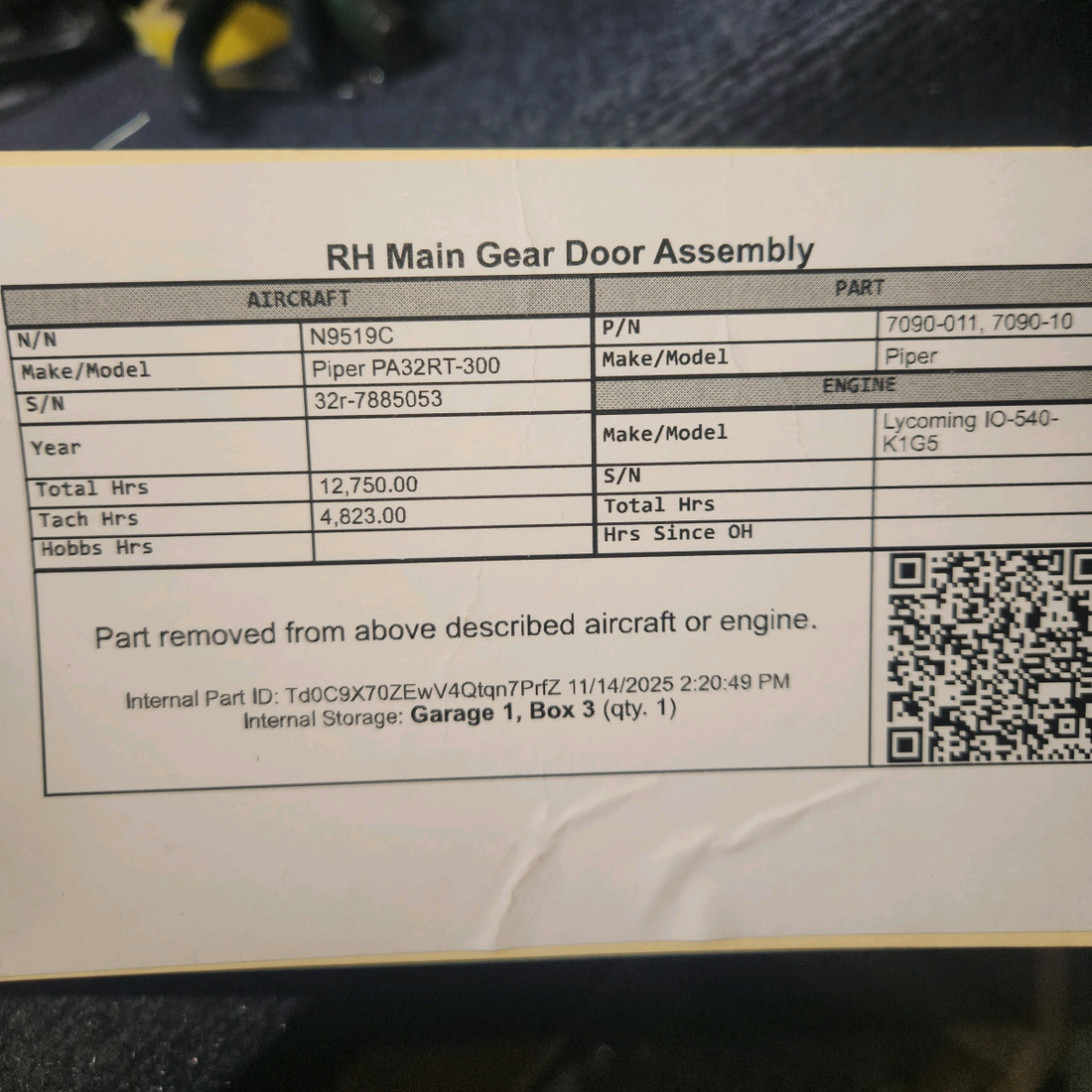 Used aircraft parts for sale, 67090-011 Piper PA32RT-300 Main Gear Door Assembly - RH