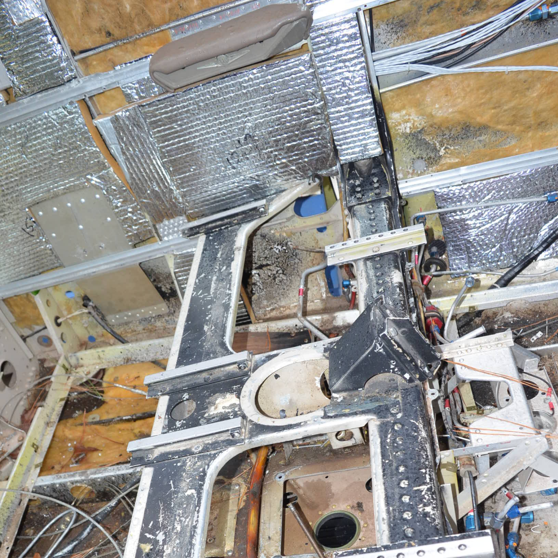 Used aircraft parts for sale, 95-B55 Baron BEECHCRAFT 95-55B FUSELAGE WITH BELLY LANDING, DAMAGE NOSE