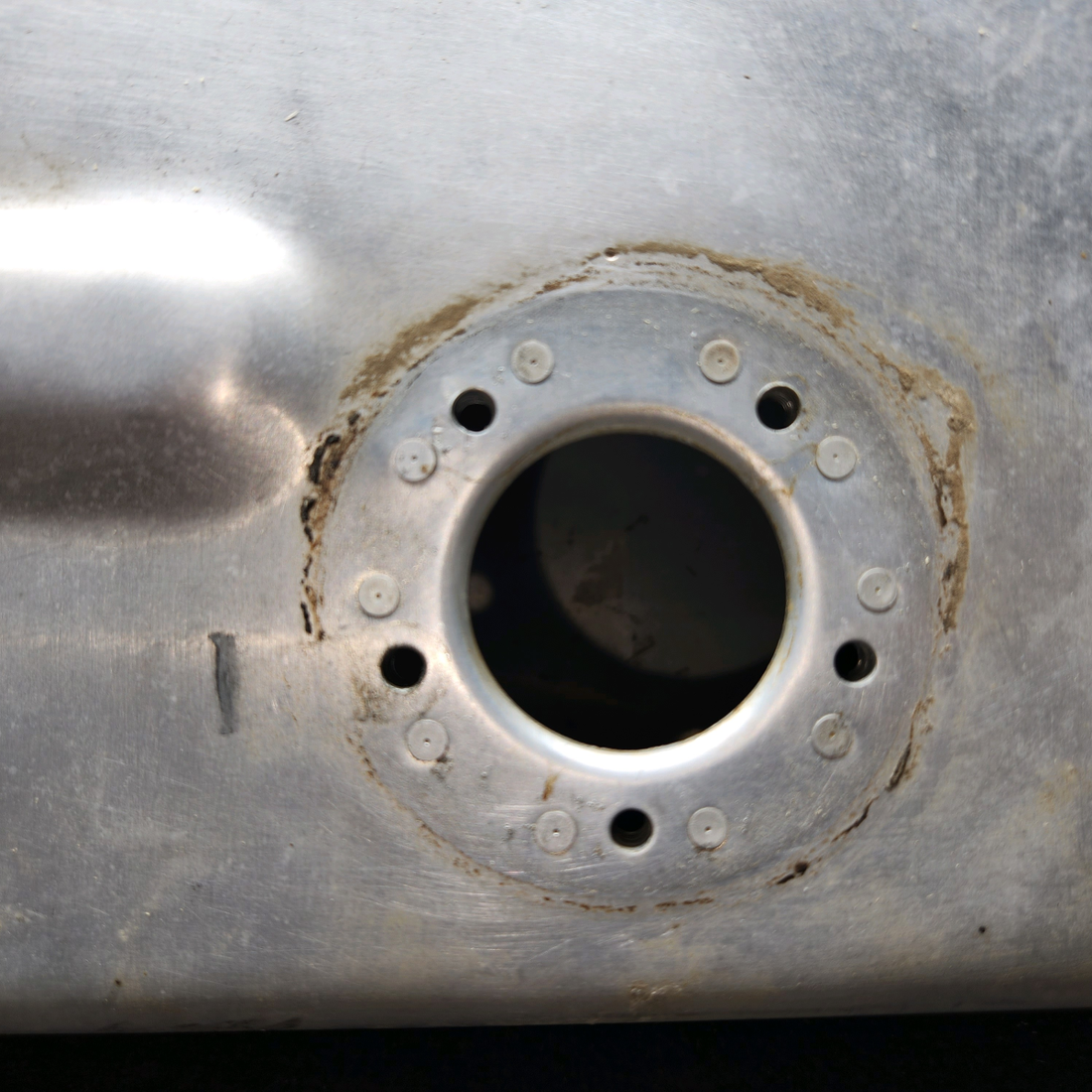 Used aircraft parts for sale, 0426508-9 cessna 150G Fuel Tank - LH