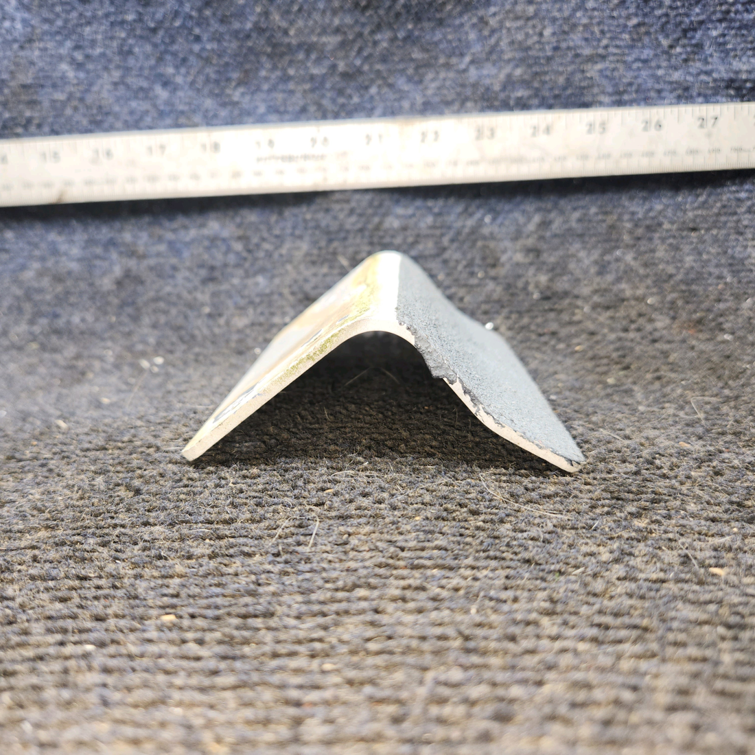 Used aircraft parts for sale, 0513526-2 cessna 172N Refueling Step – RH