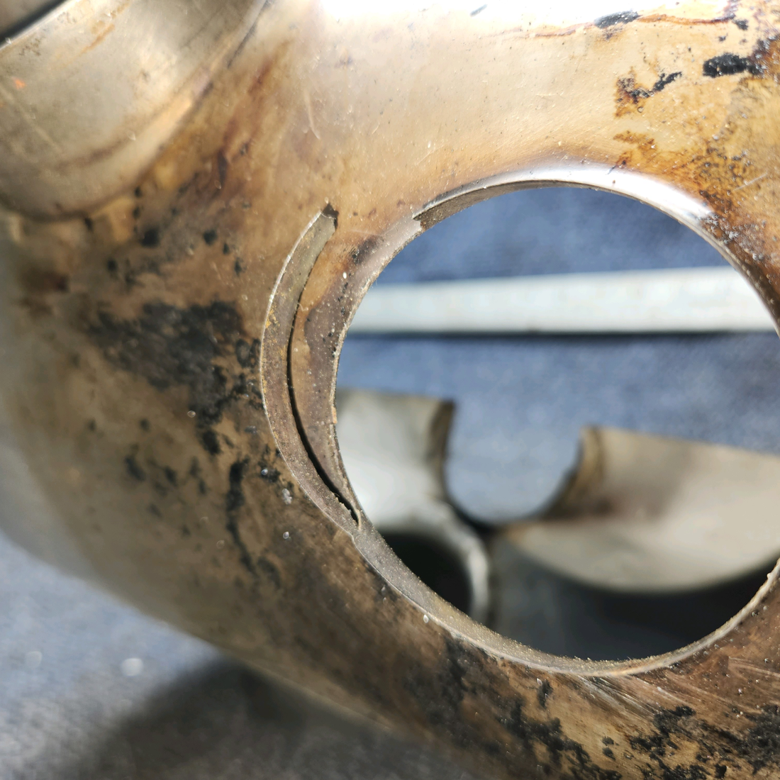 Used aircraft parts for sale, 0550176-37 Continental O-300, GO-300 Cessna C175 Shroud Assy Exhaust - LH