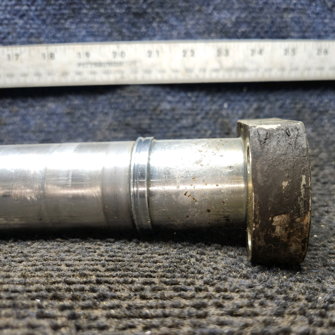 Used aircraft parts for sale, 0541124 cessna 150G Main Landing Gear Axle