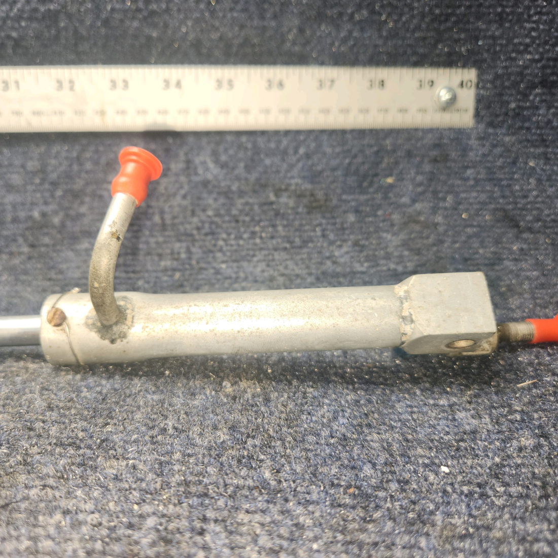 Used aircraft parts for sale, 63353-000 PIPER PA28-140 Actuator Assy Brake Cylinder/ Handele