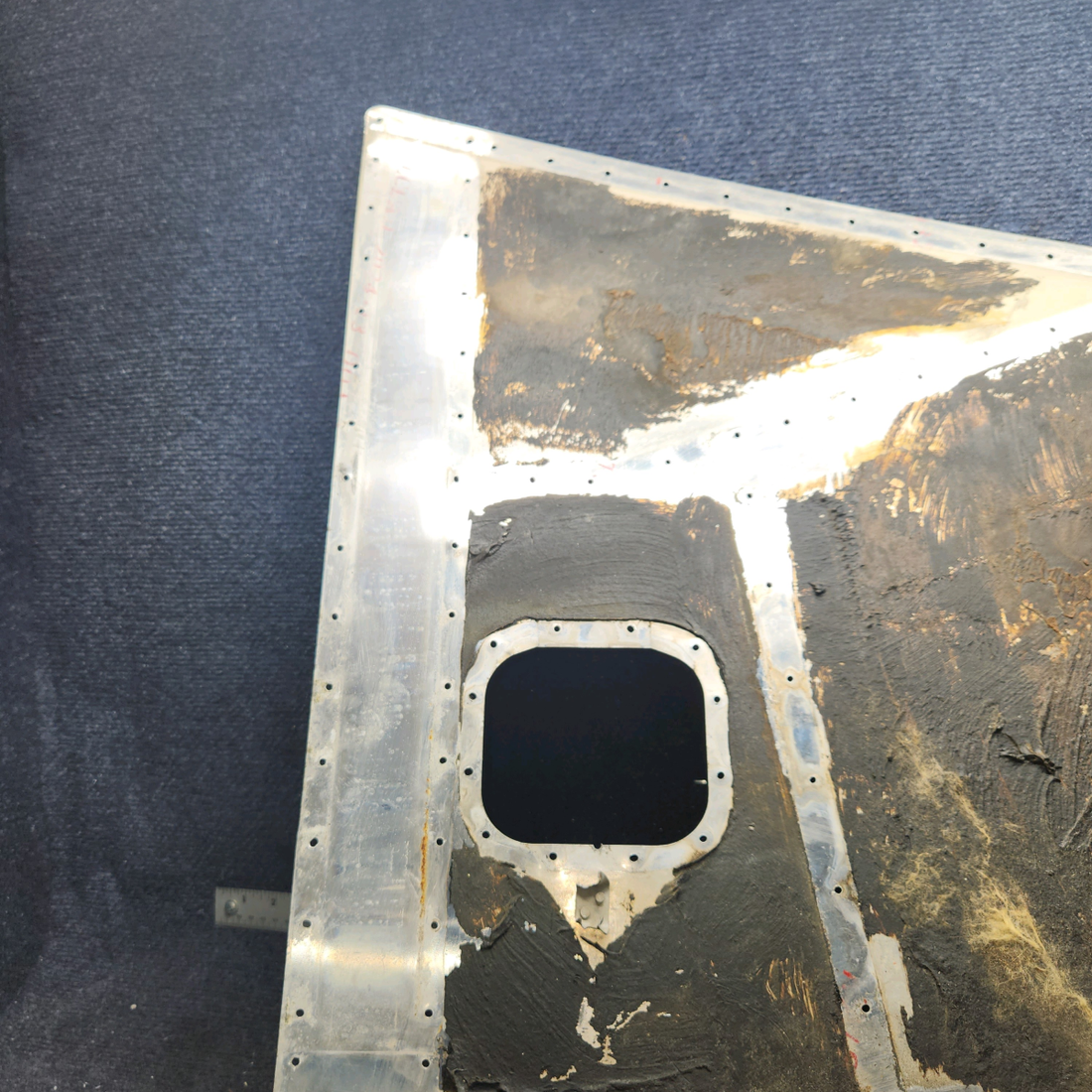 Used aircraft parts for sale, 0513362-8 Cessna 172E Skin Front Sections RH