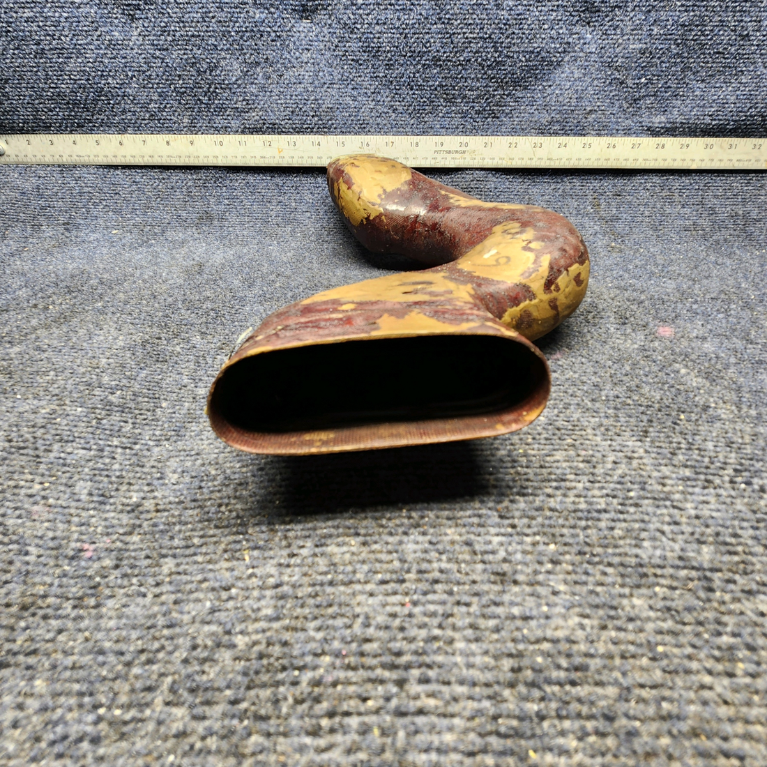 Used aircraft parts for sale, 35-550567-69 Beechcraft F33A DUCT HEAT / AC VENT