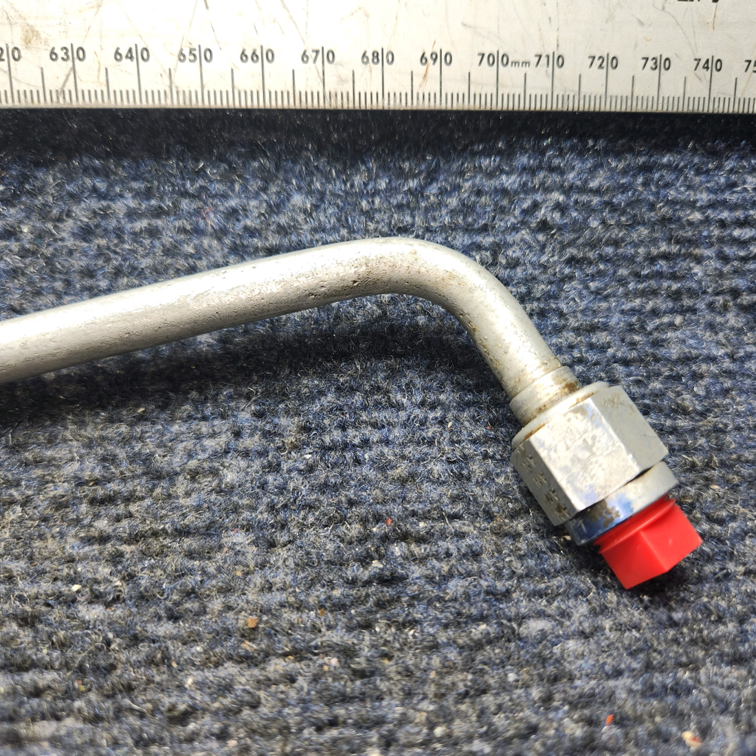 Used aircraft parts for sale, 68761 Lycoming Piper PA28-140 Oil Drain Tube for Cylinders
