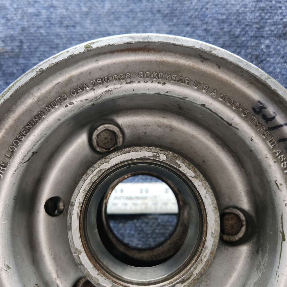 Used aircraft parts for sale, 9532102 Goodyear 5.00-5 Cessna 172 5.00-5 Wheel Assembly