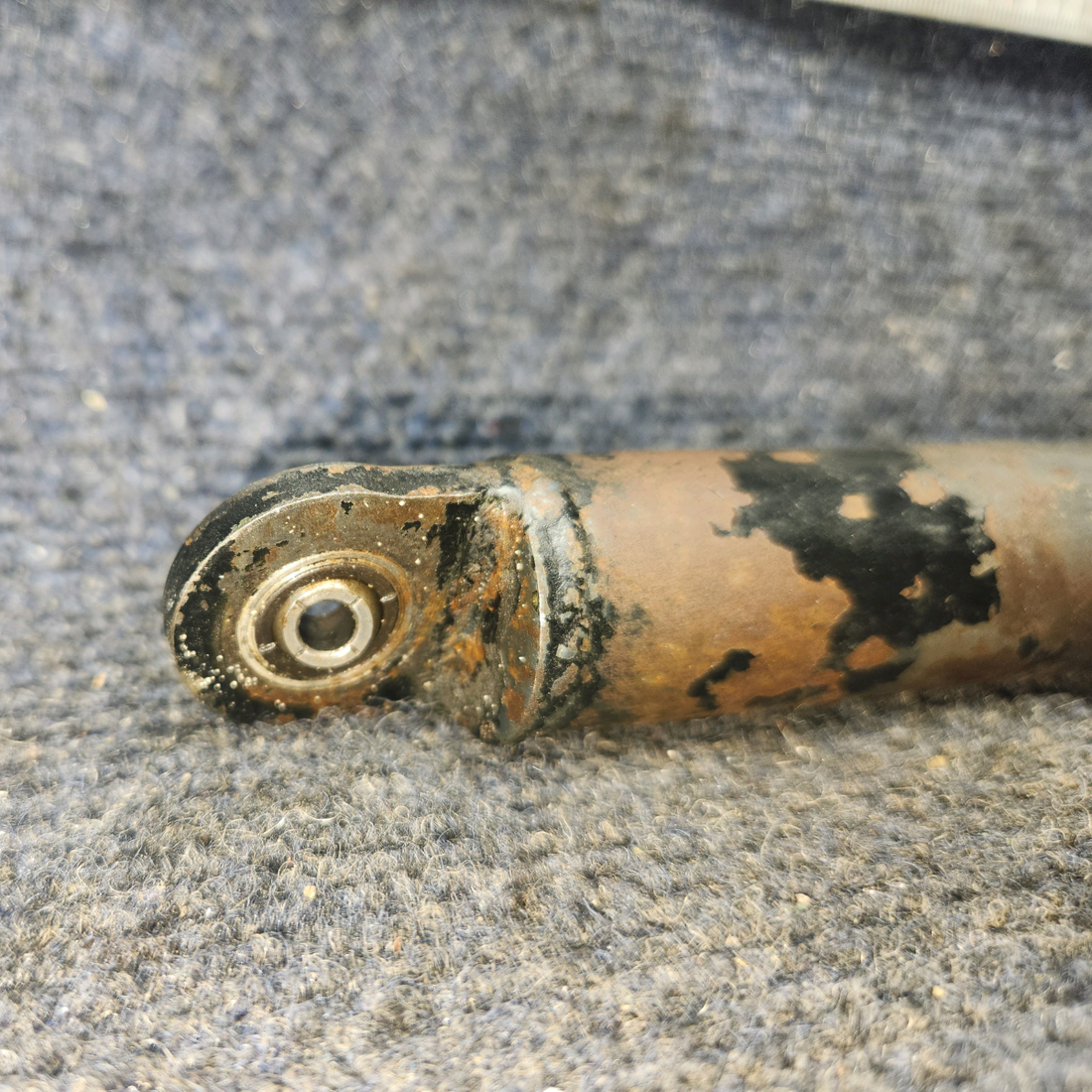 Used aircraft parts for sale, 35262-02 Piper PA28-161 Nose Wheel Bungee