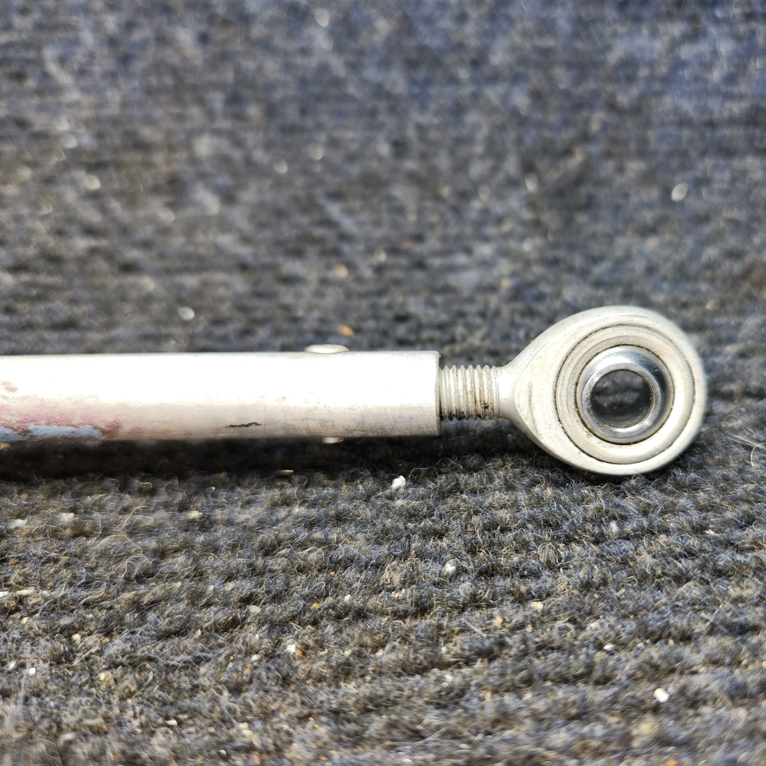 Used aircraft parts for sale, 169-524035-3 Beechcraft C23 SUNDOWNER Aileron Push Rod Tube Assembly