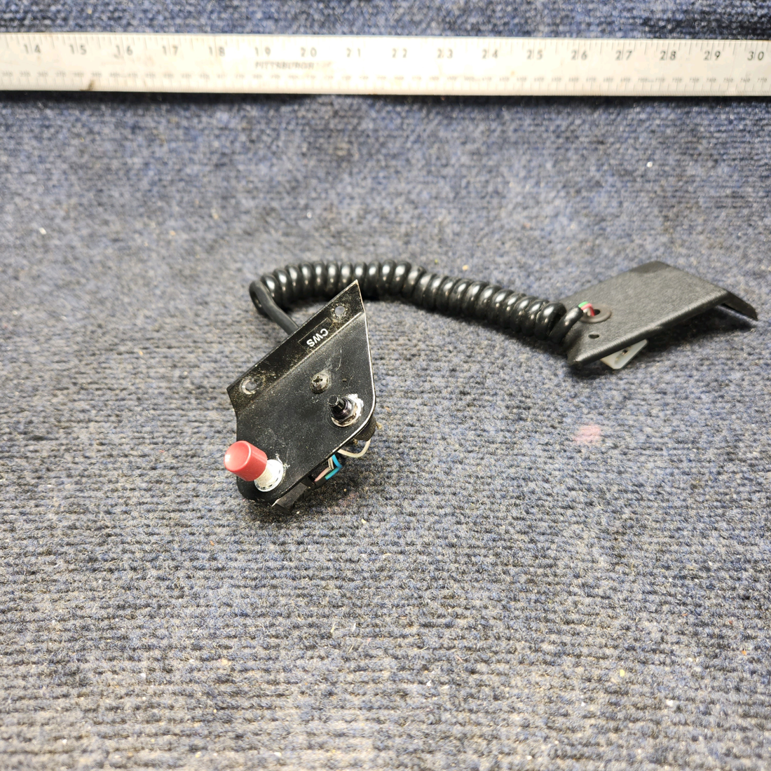 Used aircraft parts for sale, S-Tec 55X S-tec 55X CESSNA 172K Autopilot System with Servos / Turn Coordinator