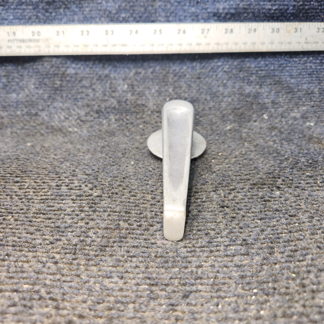 Used aircraft parts for sale, 0711027-1 Cessna 172E Inside Cabin Door Handle LH or RH