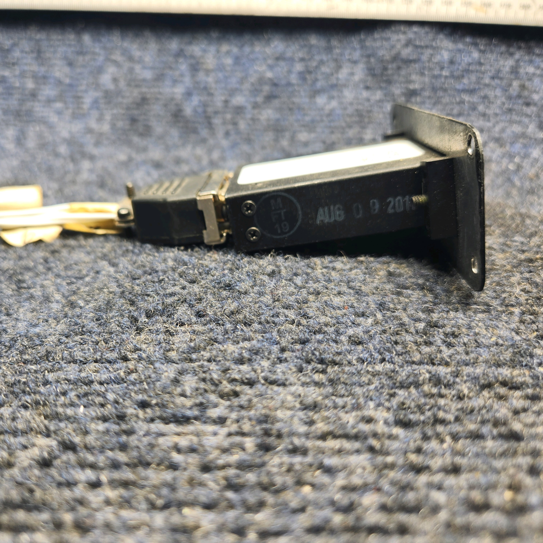 Used aircraft parts for sale, MD41-1484W Mid-Continent Beechcraft F33A GPS ANNUNCIATOR DISPLAY UNIT (VOLTS: 14)