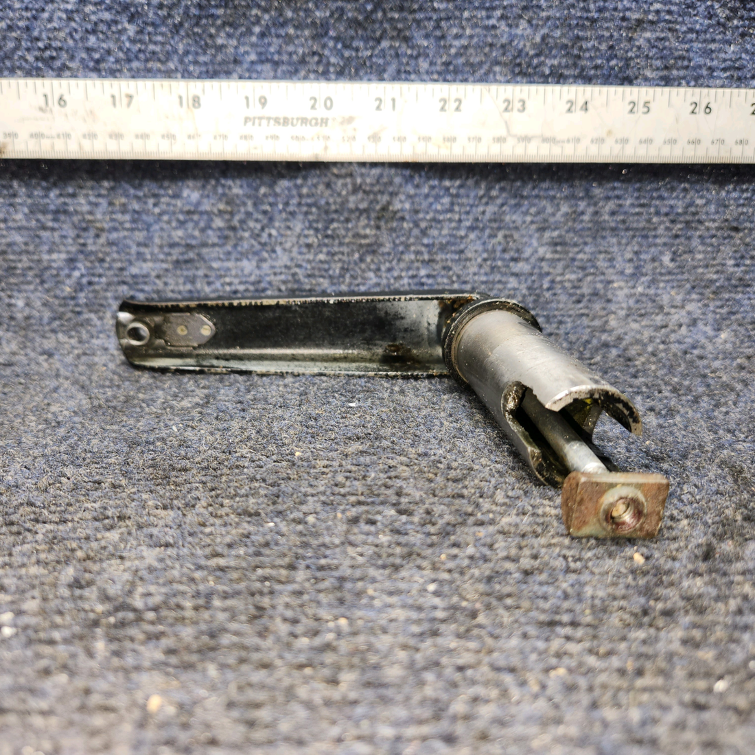 Used aircraft parts for sale, 20846-000 PIPER PA-24-250 Main Gear Bungee Arm Assembly LH