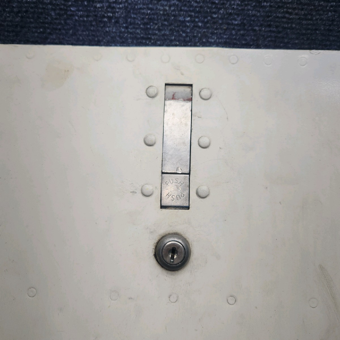 Used aircraft parts for sale, 66793-018 piper PA-28-181 Baggage Door Assembly w/ Lock & Latch