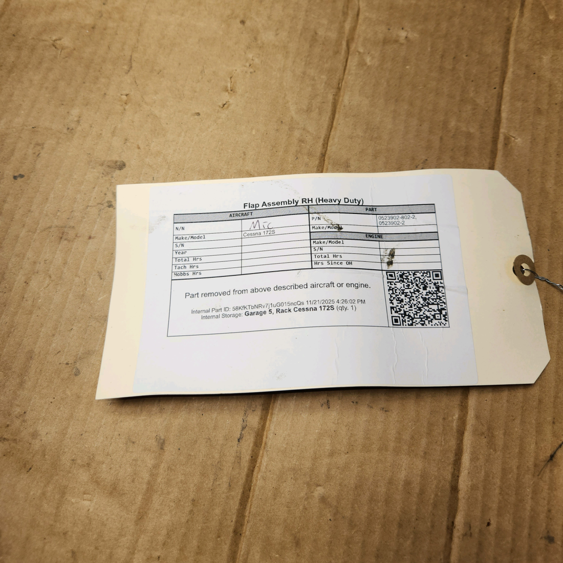 Used aircraft parts for sale, 0523902-802-2 Cessna 172S Flap Assembly RH (Heavy Duty)