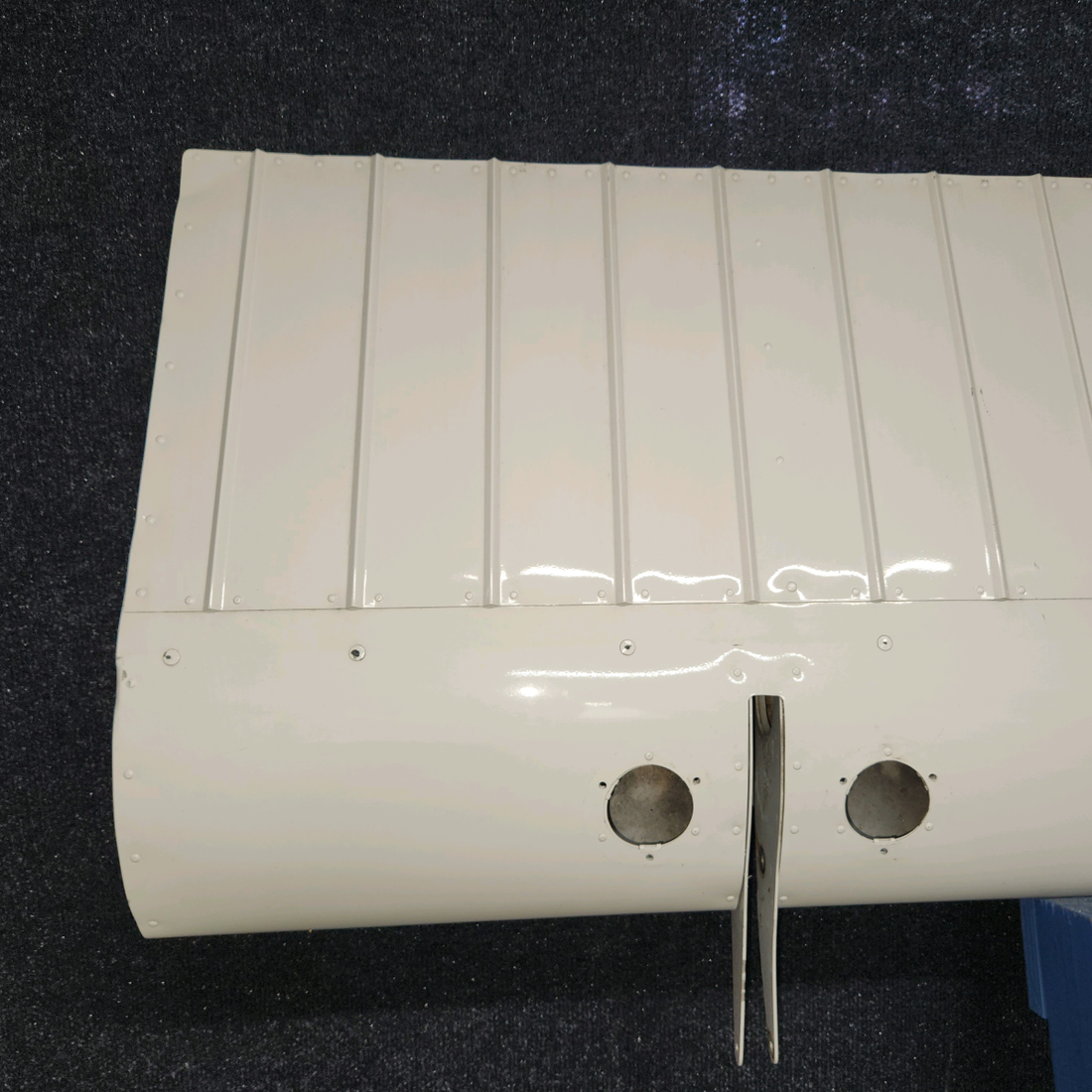 Used aircraft parts for sale, 0523901-35 Cessna 172E Flap Assembly RH (Core)