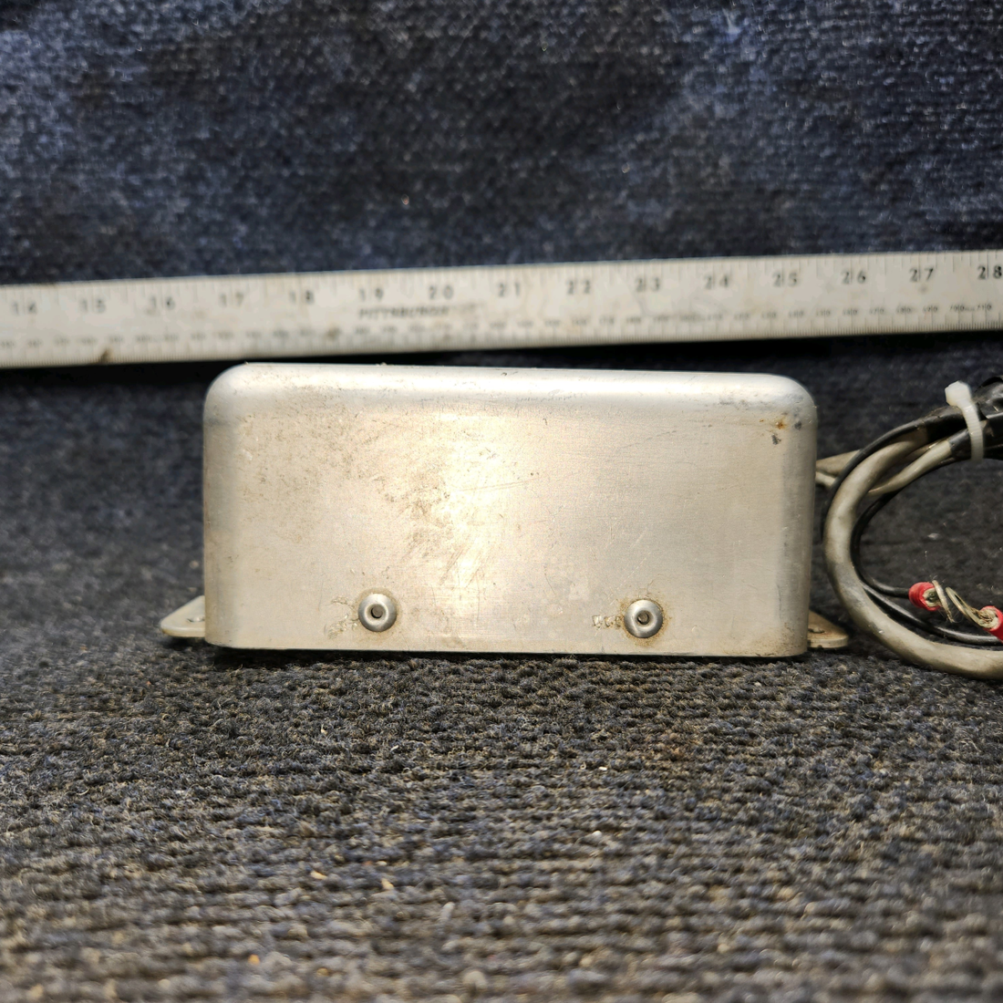 Used aircraft parts for sale, A490,T-28 Whelen A490 Strobe Light Power Supply (28V)