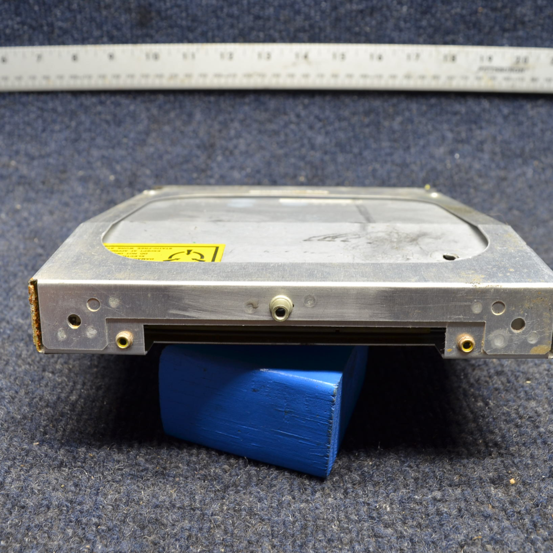 Used aircraft parts for sale, 066-1055-03 Cessna C175 KMA 24 BENDIX KING AUDIO PANEL W/ RACK NO CONNECTOR