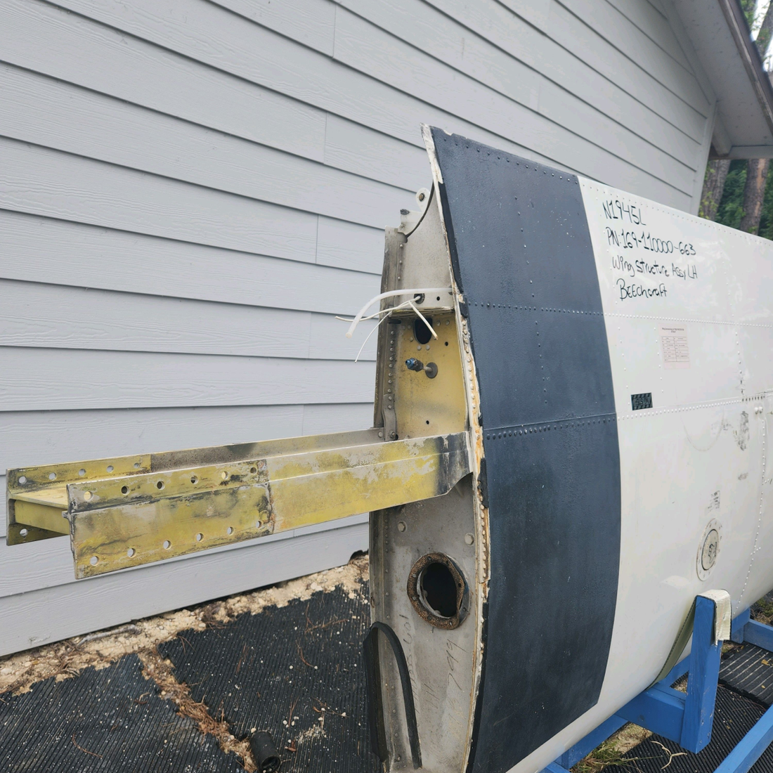 Used aircraft parts for sale, 169-110000-663 Beechcraft C23 SUNDOWNER WING STRUCTURE ASSY LH "SEE PHOTOS FOR DETAILS"
