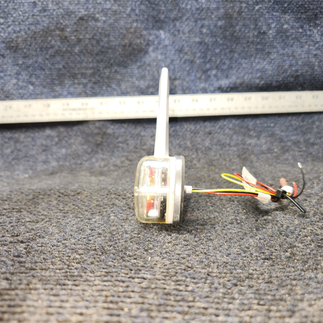 Used aircraft parts for sale, UAV-1001856-002 UAvionix Piper PA28-161 SkyBeacon ADS-B Out Transmitter, Mod 7 (Red LED)