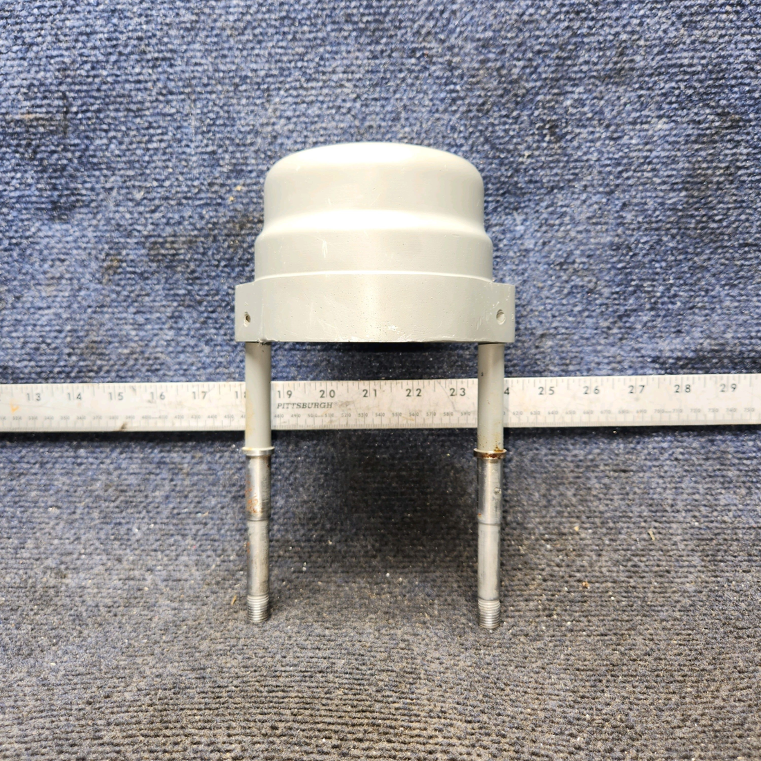 Used aircraft parts for sale, HC-A2V20-4A1 Hartzell BEECHCRAFT F35 Two Blade Preopeller W/ Adapter Kit Logs  (Prop Stuck)